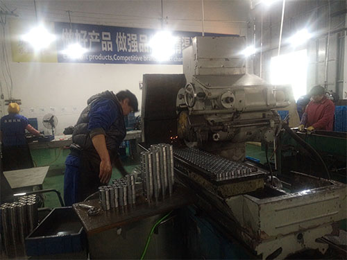 數控機床2 - 副本.jpg