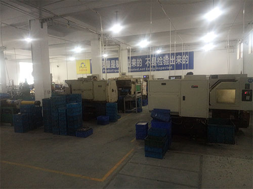 數控機床3 - 副本.jpg